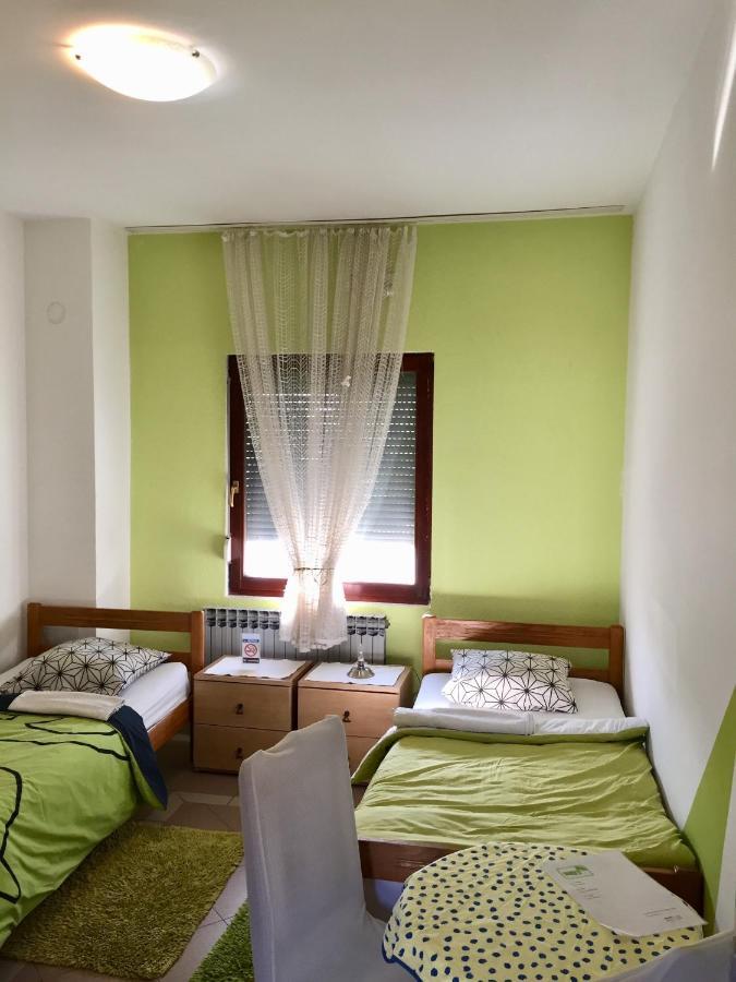 Hostel Lega House Osijek Exterior photo