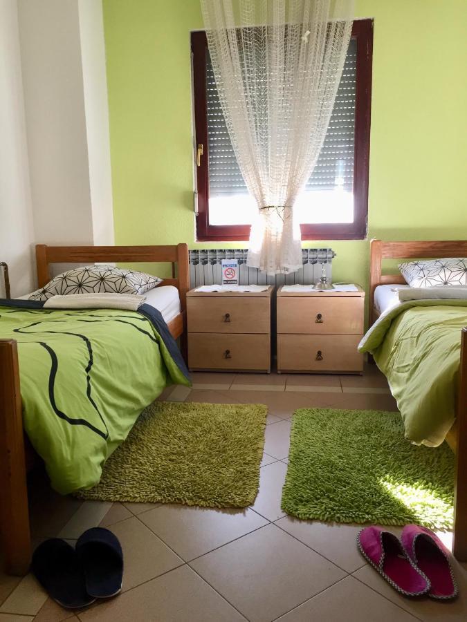 Hostel Lega House Osijek Exterior photo