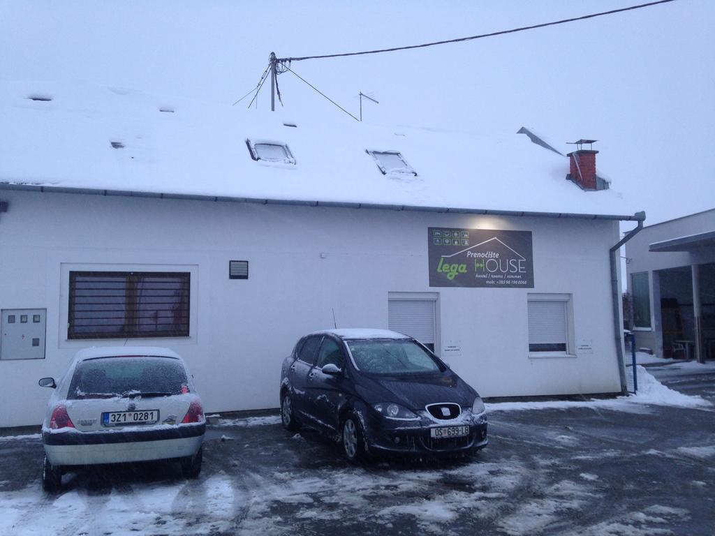 Hostel Lega House Osijek Exterior photo