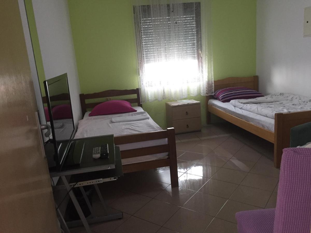 Hostel Lega House Osijek Exterior photo