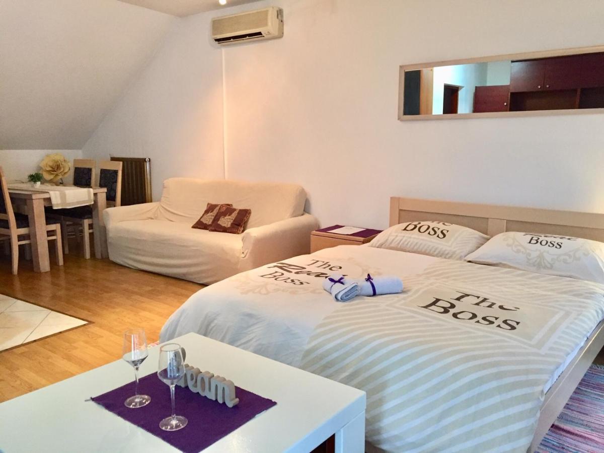 Hostel Lega House Osijek Exterior photo